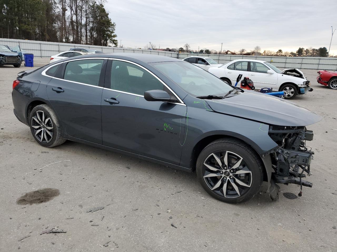 2021 Chevrolet Malibu - Image 4