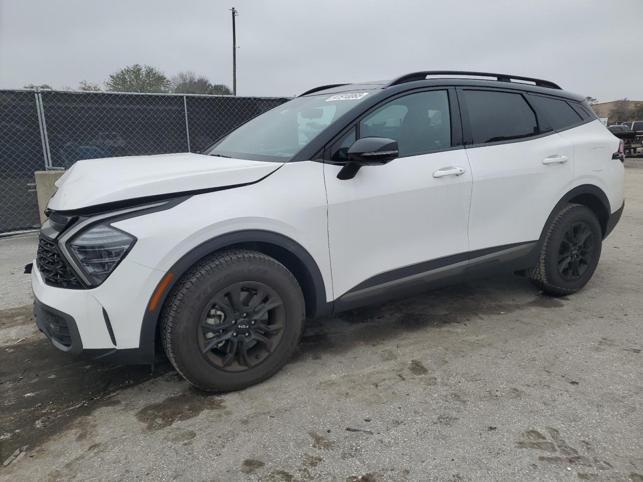 2023 Kia Sportage - Image 1