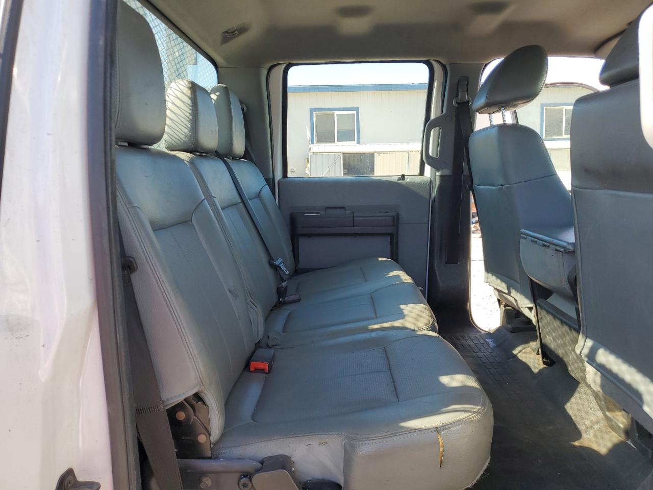 2012 Ford F350 - Image 10