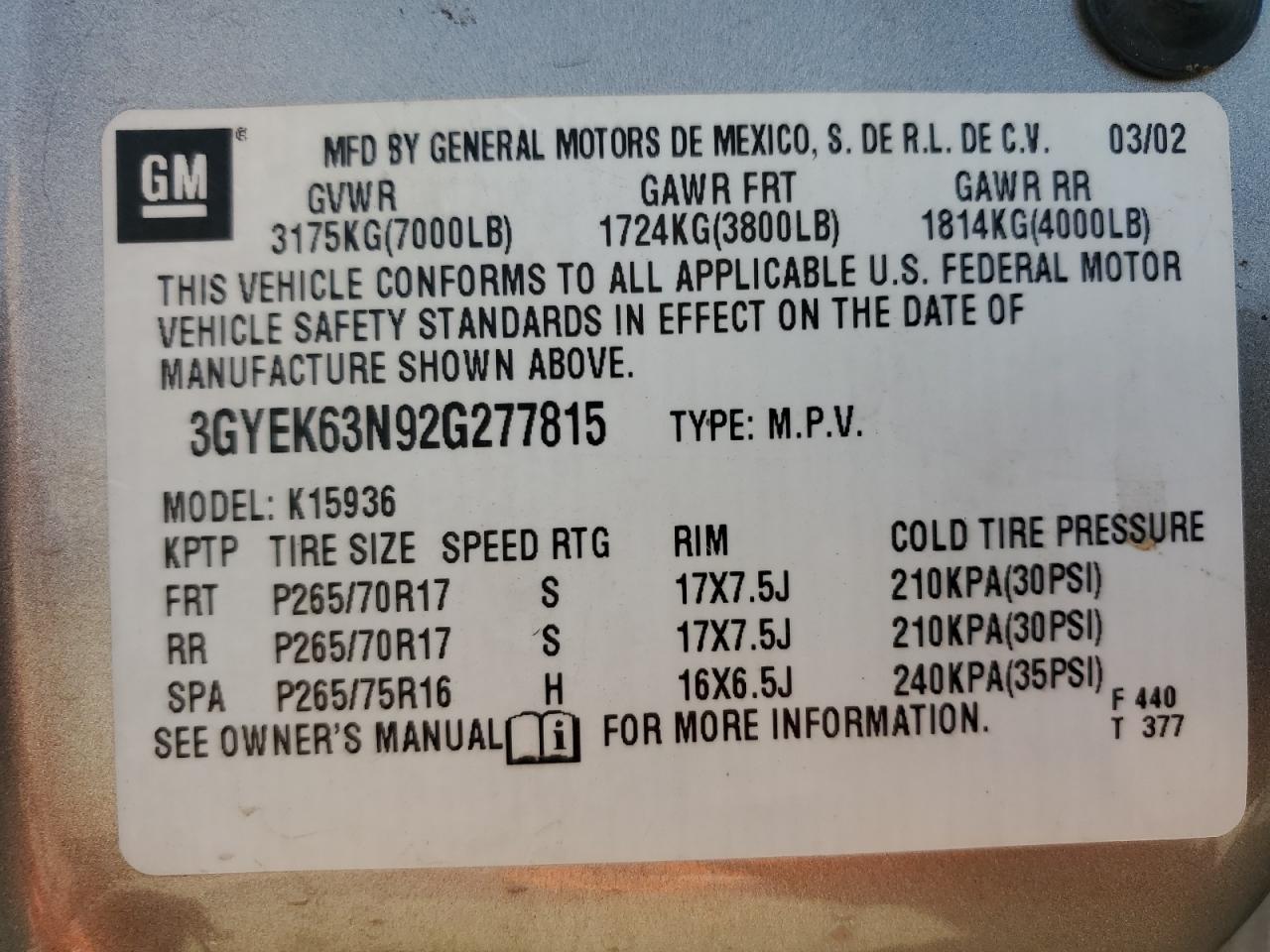 2002 Cadillac Escalade - Image 12