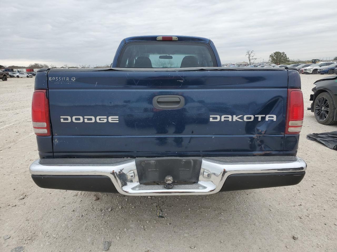 2003 Dodge Dakota - Image 6
