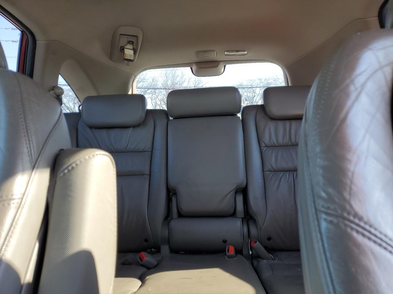 2007 Honda CR-V - Image 10