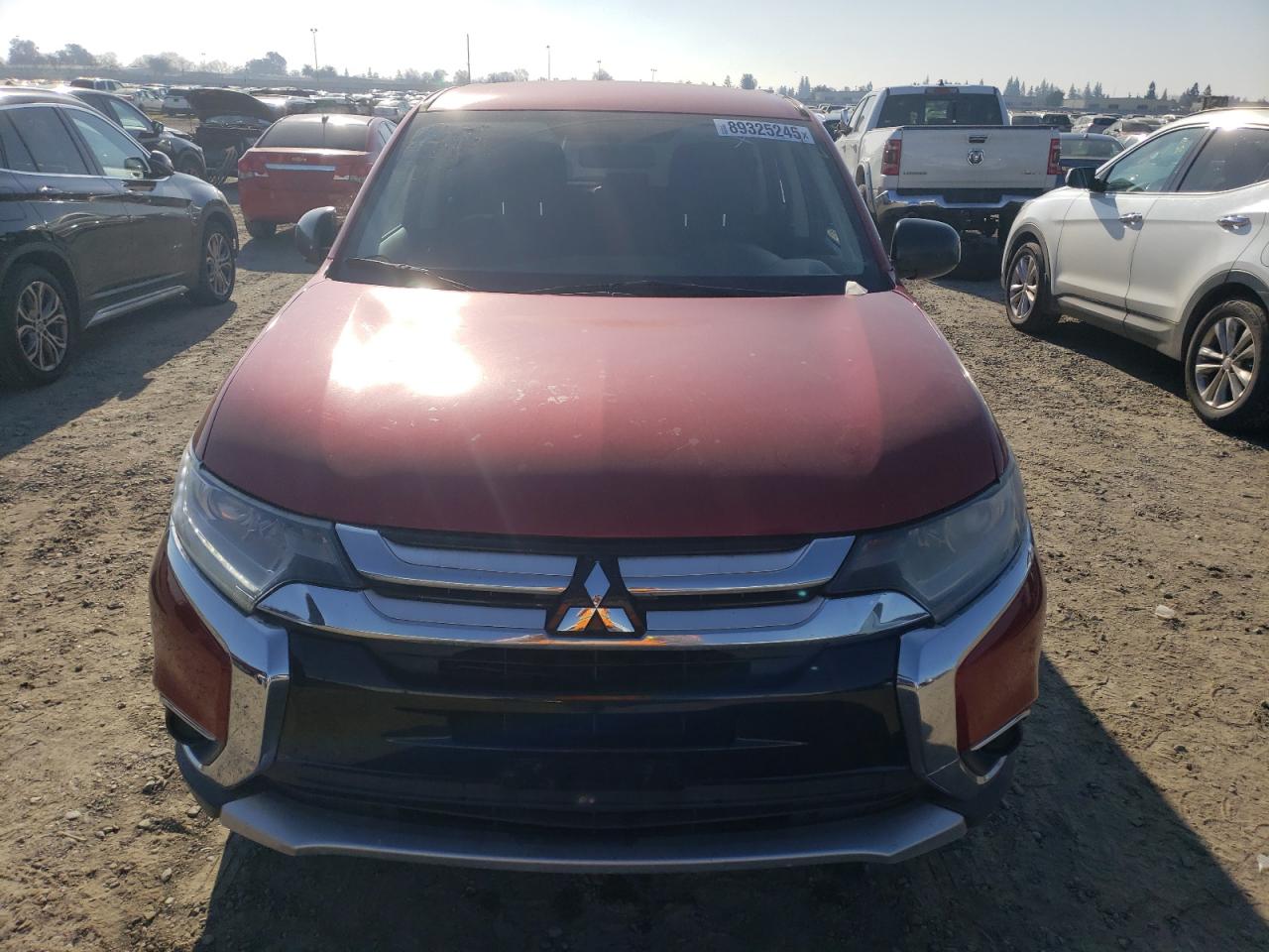 2018 Mitsubishi Outlander - Image 5