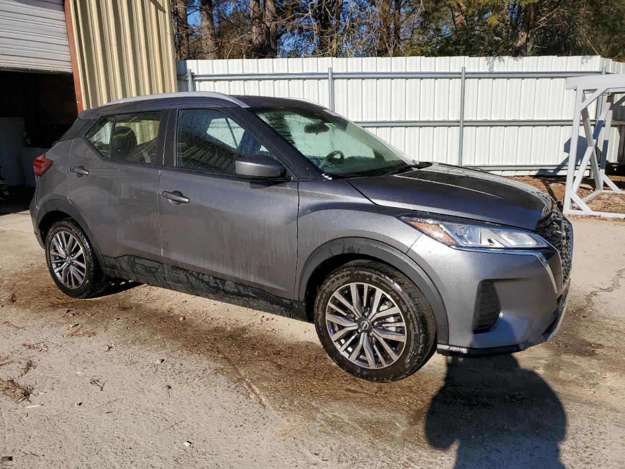 2024 Nissan Kicks - Image 4