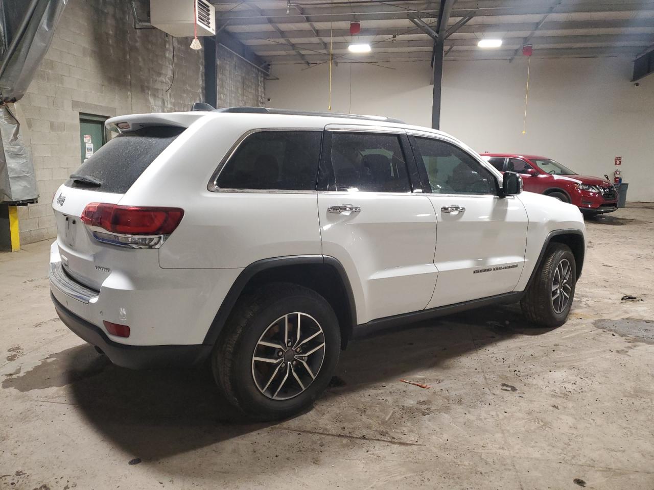 2021 Jeep Grand Cherokee - Image 3