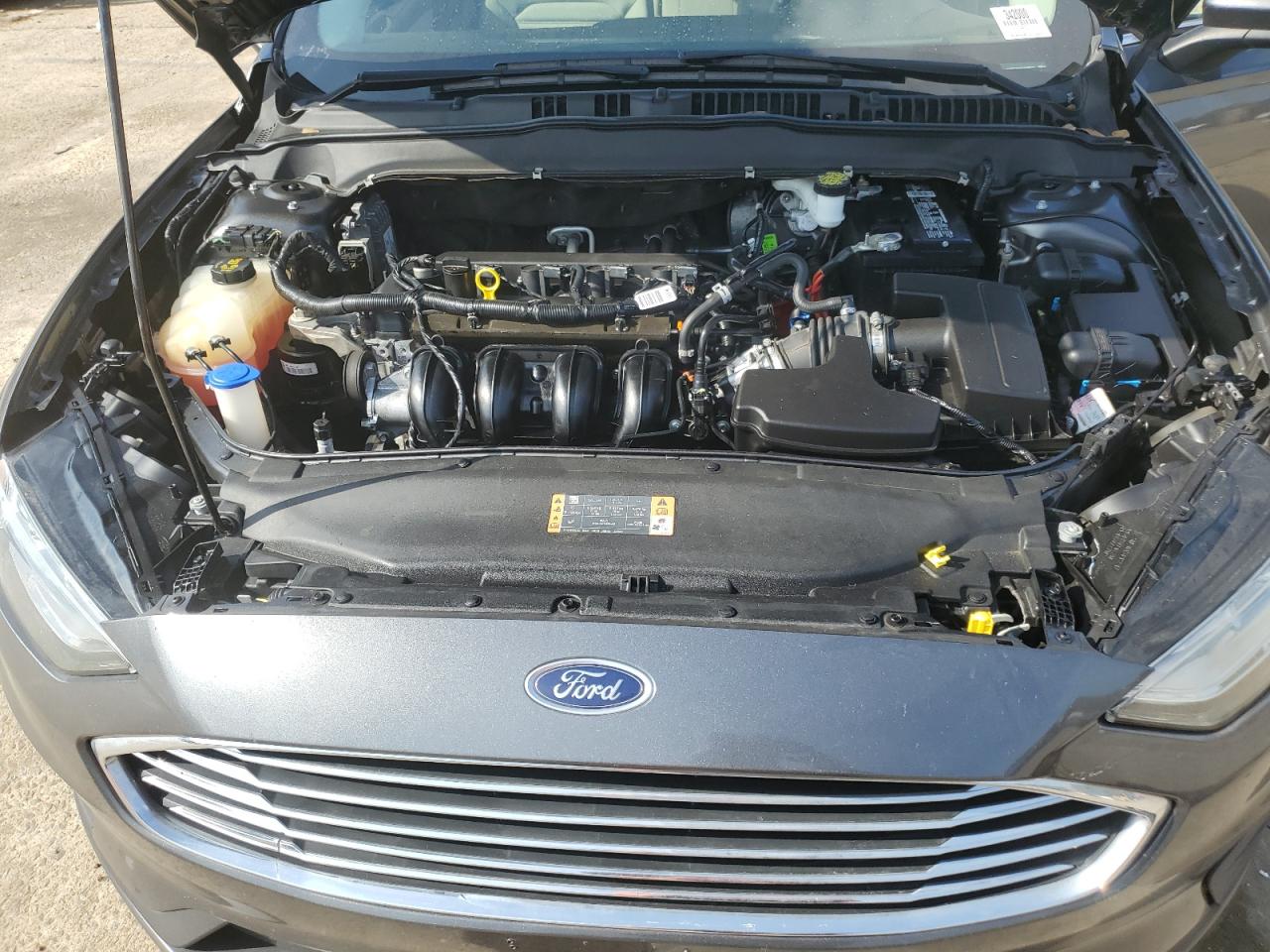 2019 Ford Fusion - Image 11