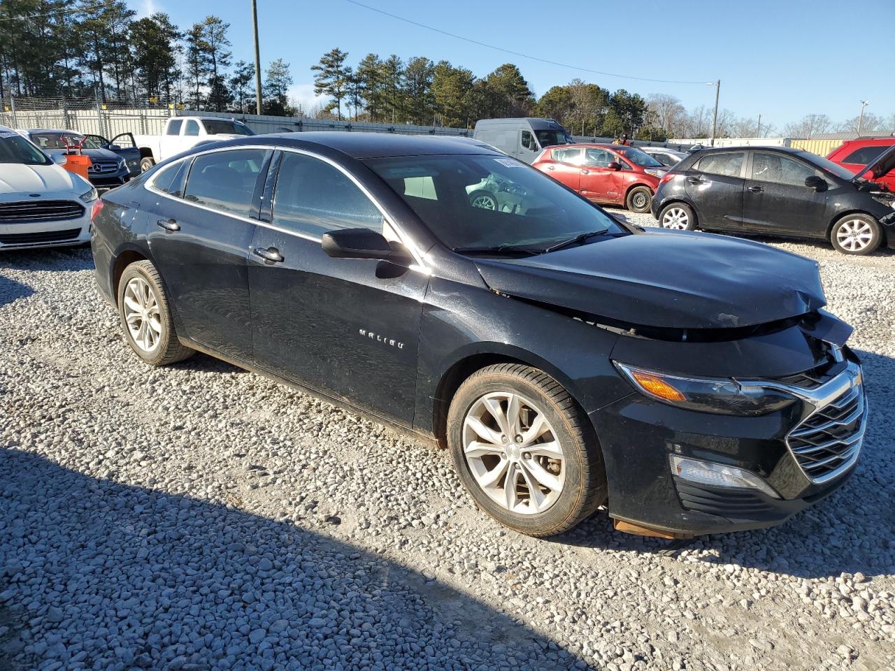 2019 Chevrolet Malibu - Image 4