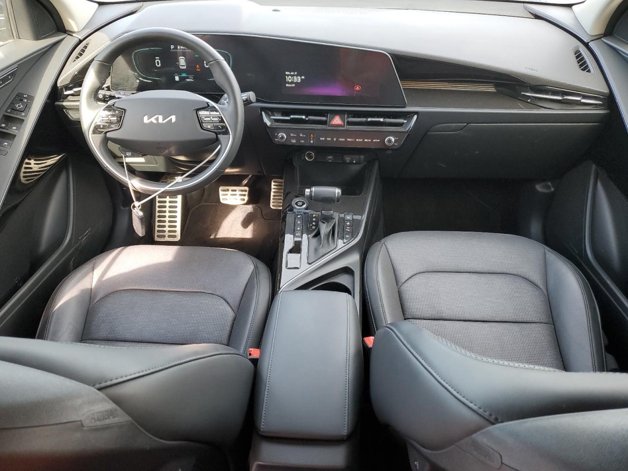 2024 Kia Niro - Image 8