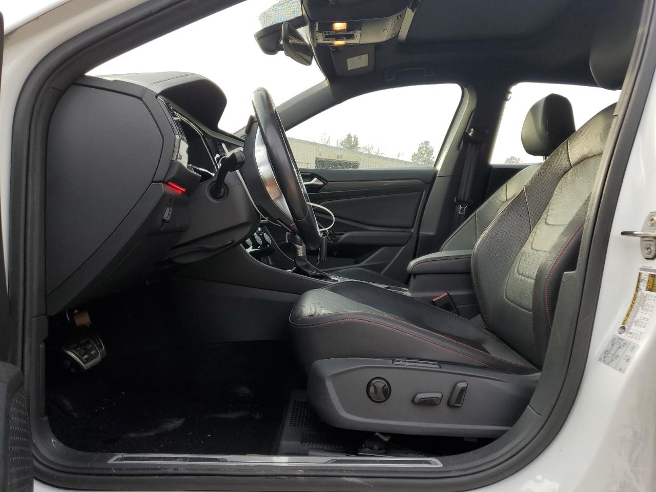 2019 Volkswagen Jetta - Image 7