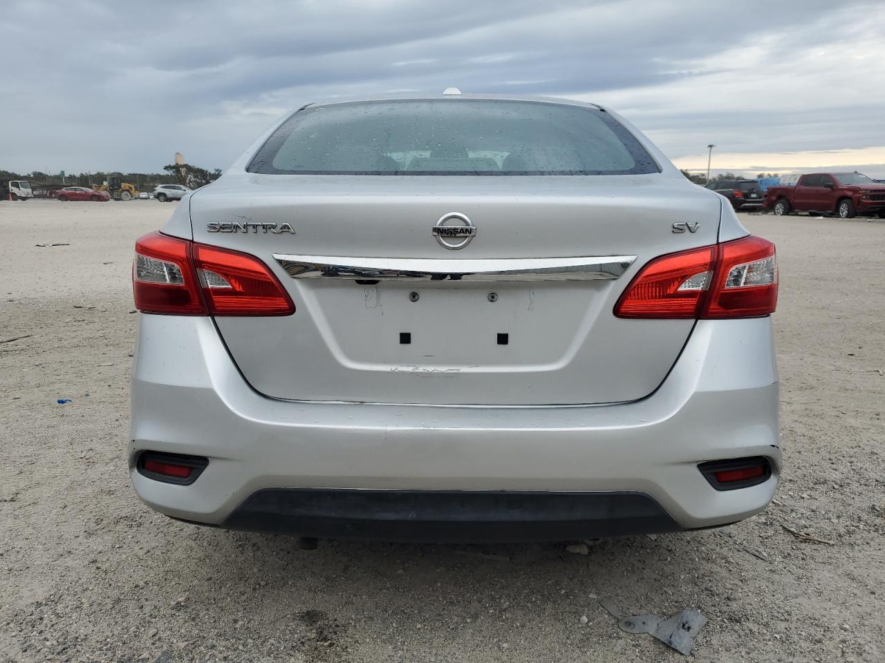2017 Nissan Sentra S VIN: 3N1AB7AP8HY268916 Lot: 88448335