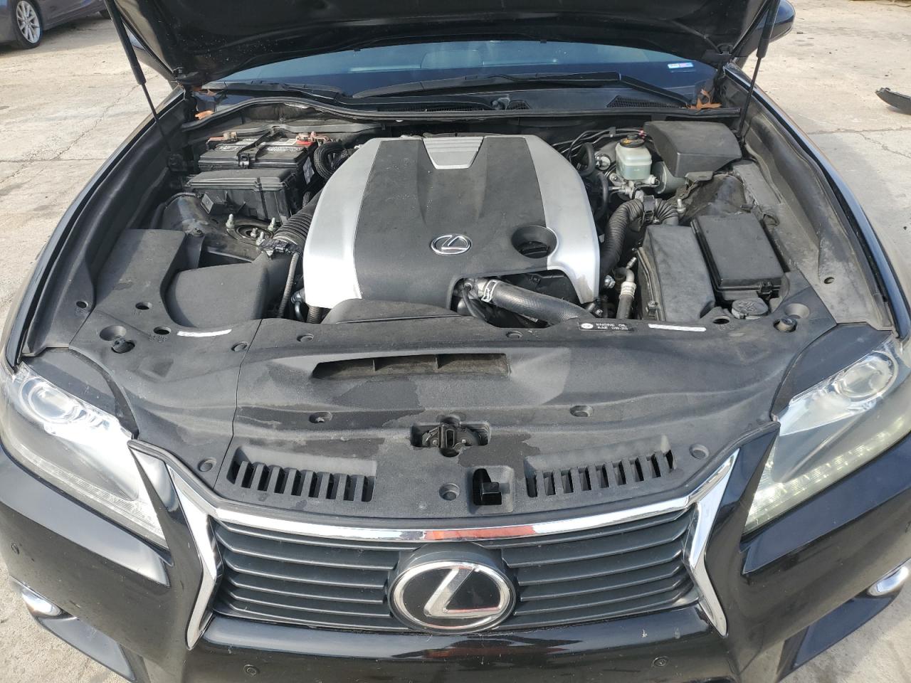 2013 Lexus GS - Image 12