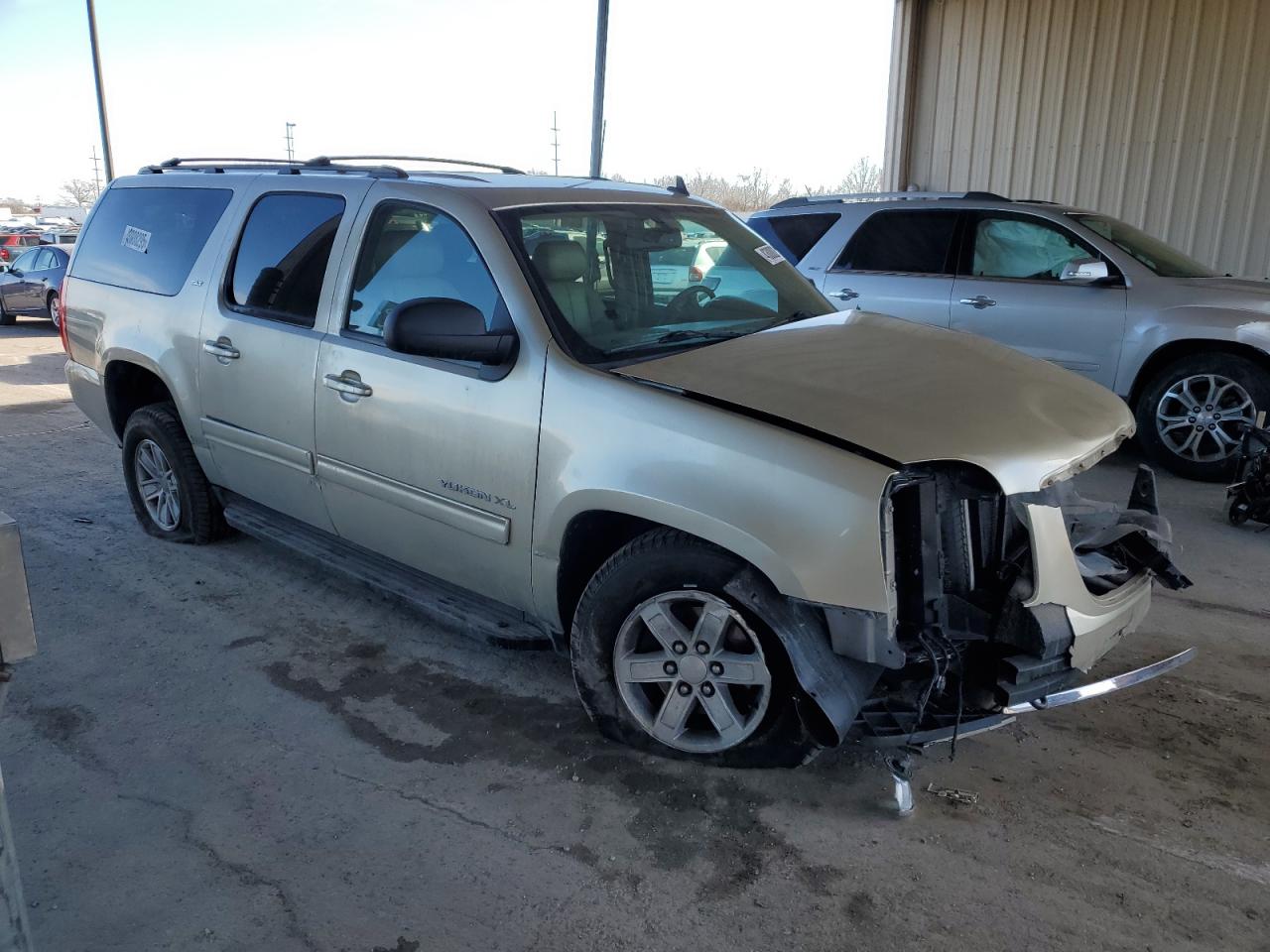 2014 GMC Yukon - Image 4