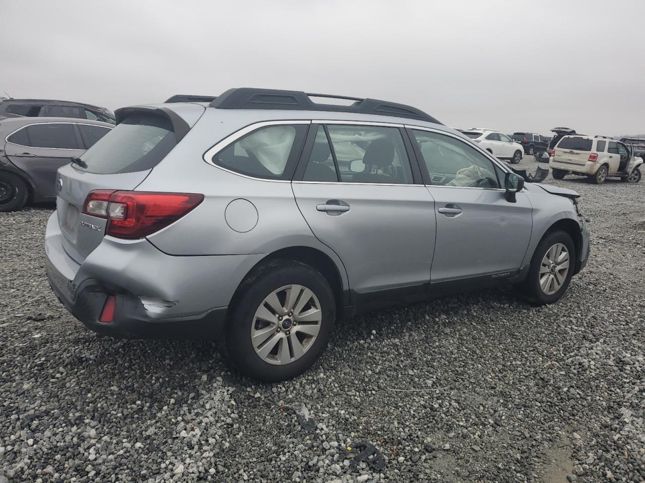 2018 Subaru Outback - Image 3