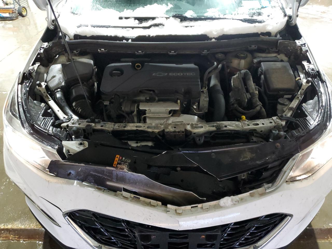 2017 Chevrolet Cruze - Image 11