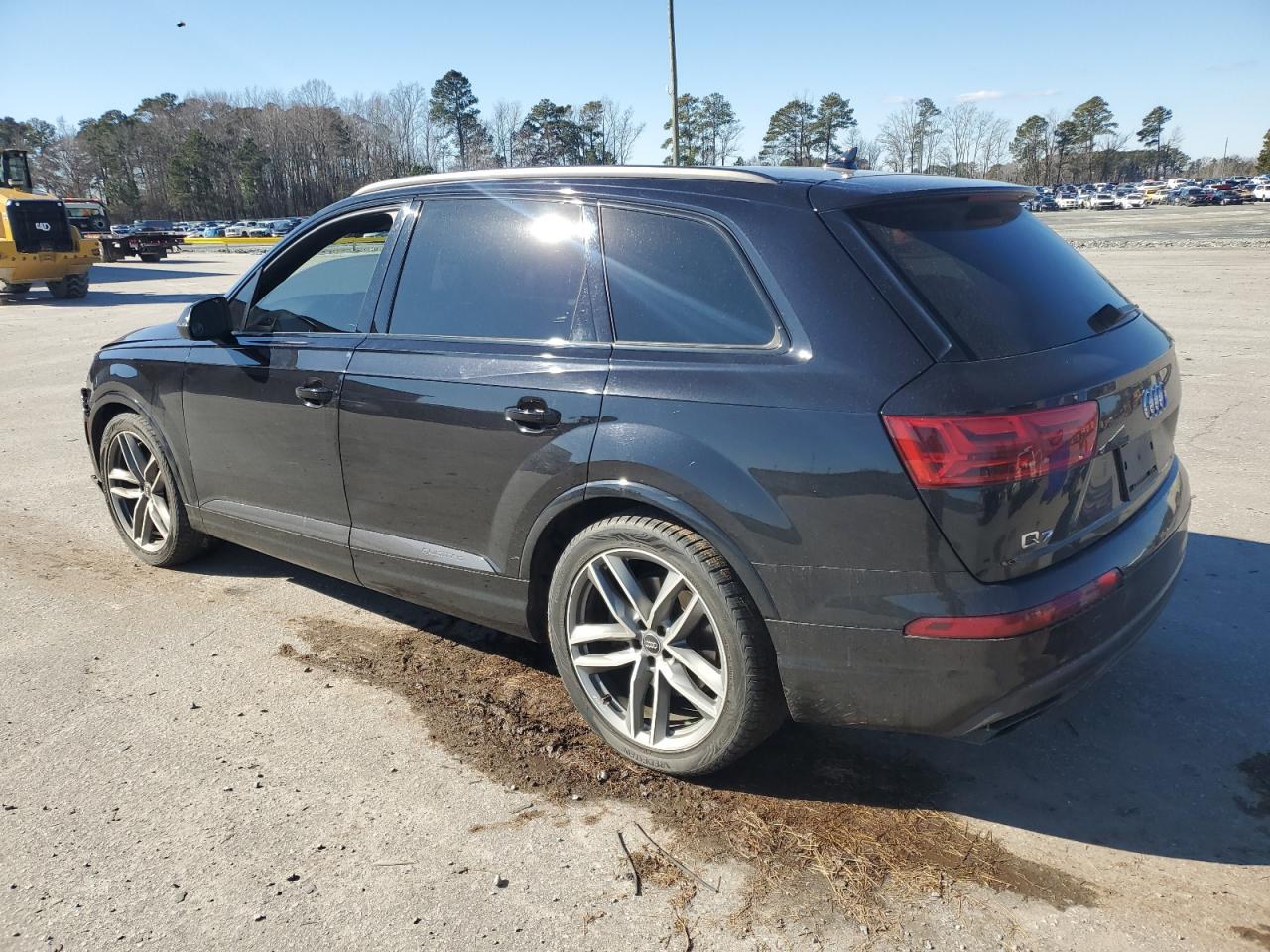 2018 Audi Q7 - Image 2