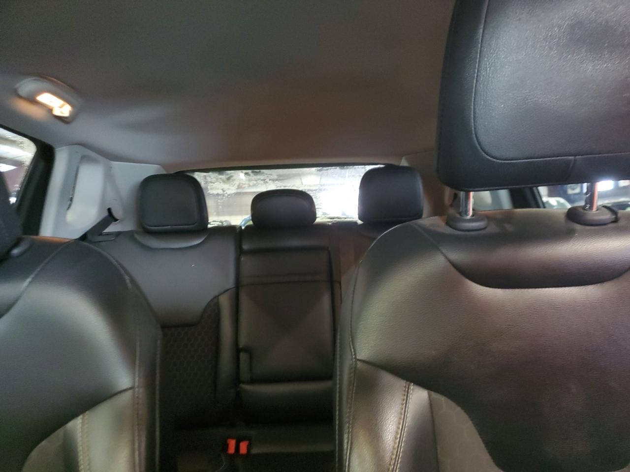 2018 Jeep Compass - Image 10