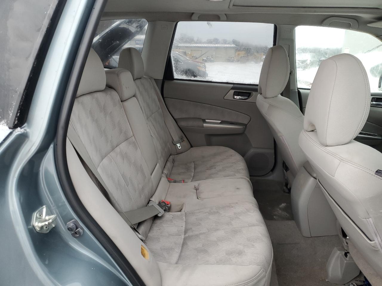 2010 Subaru Forester - Image 10