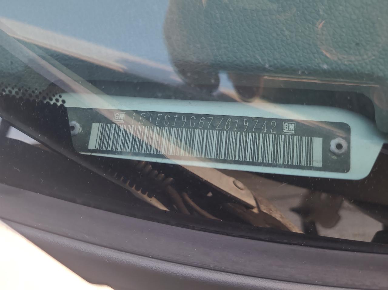 2007 GMC New Sierra C1500 VIN: 1GTEC19C67Z619742 Lot: 43809655