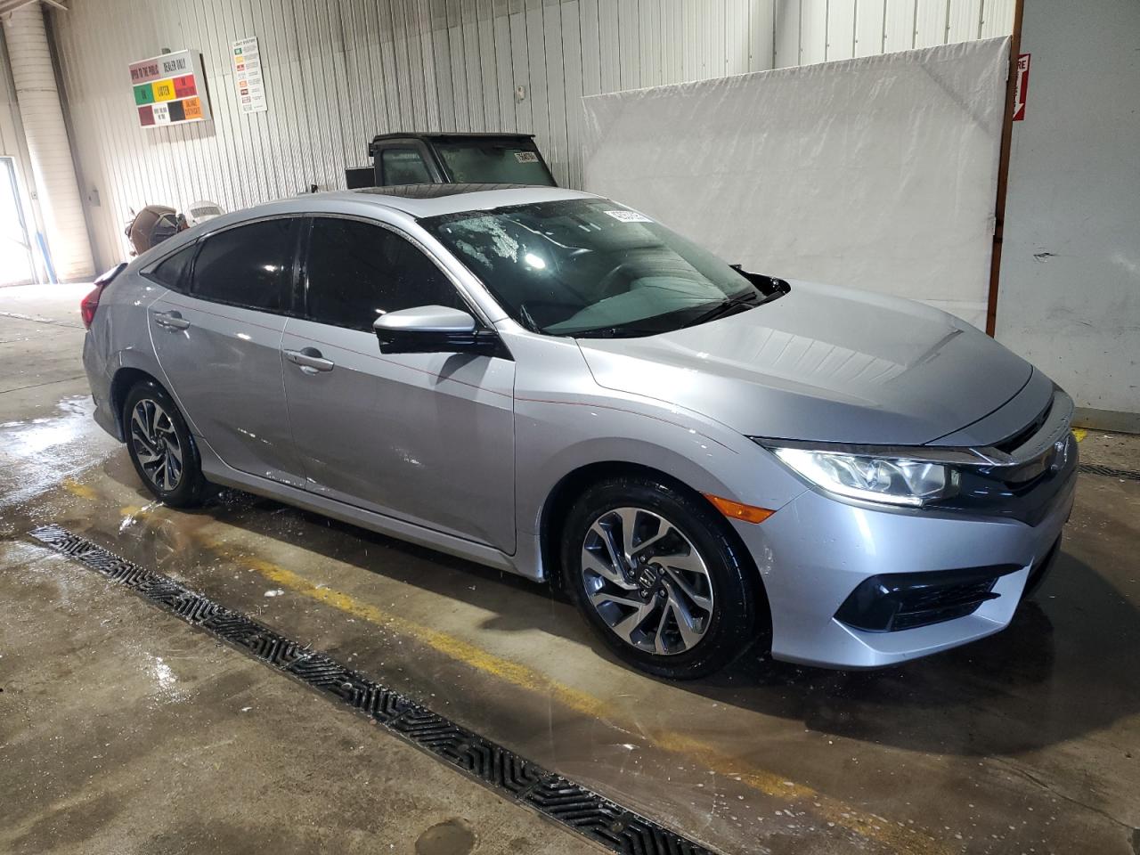 2018 Honda Civic - Image 4