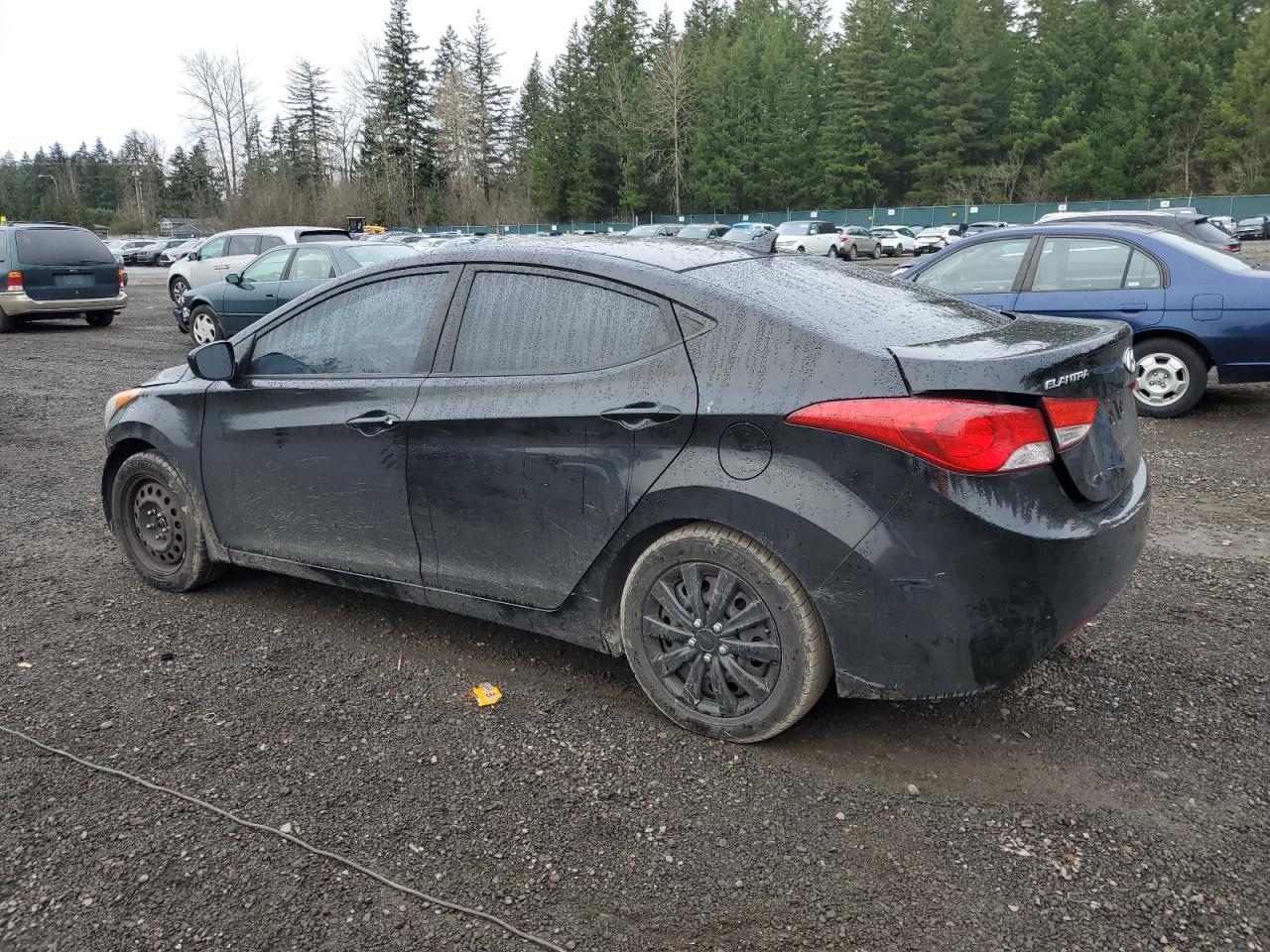2012 Hyundai Elantra - Image 2
