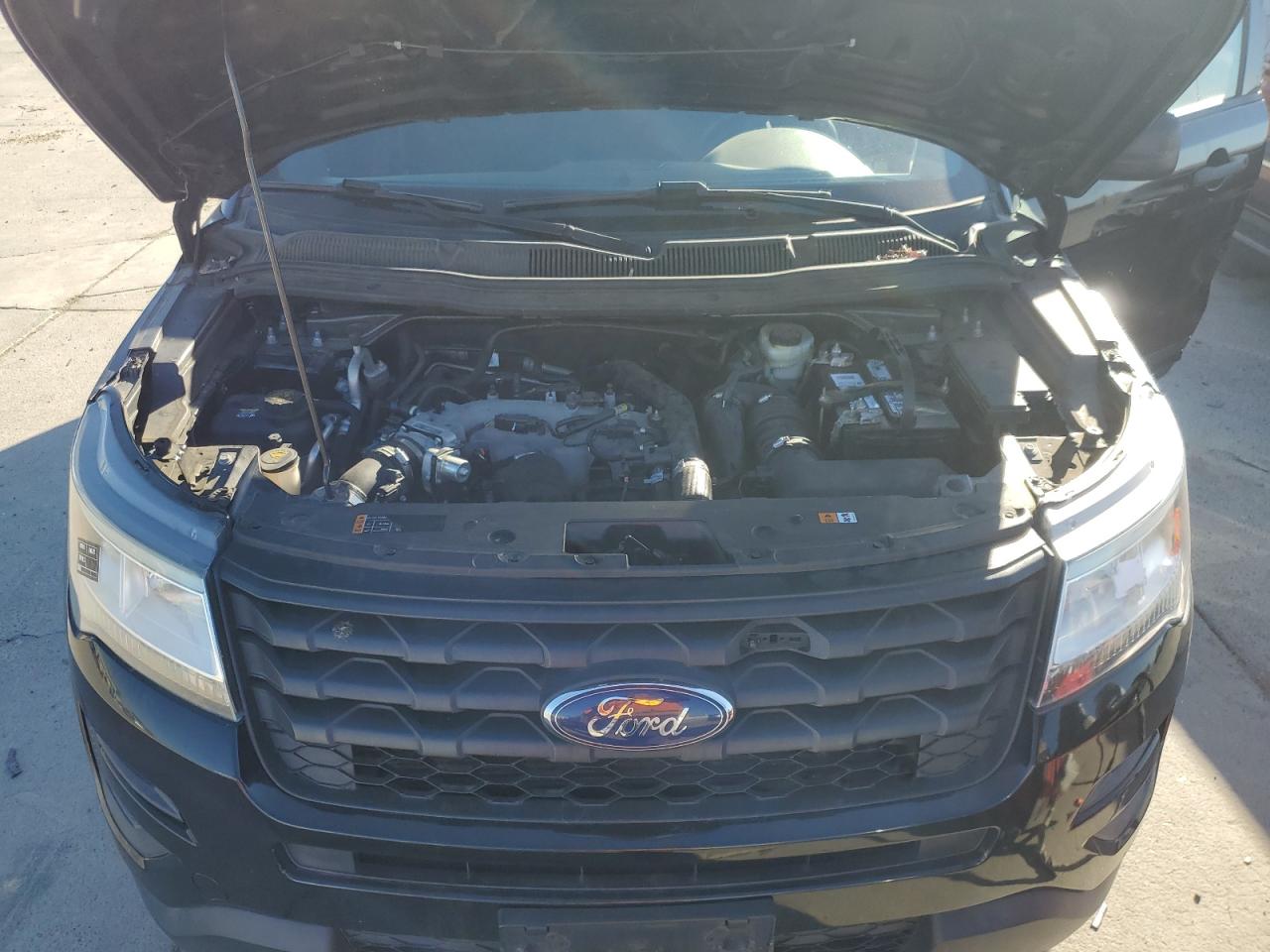 VIN 1FM5K8AT3GGC36758 2016 FORD EXPLORER no.12