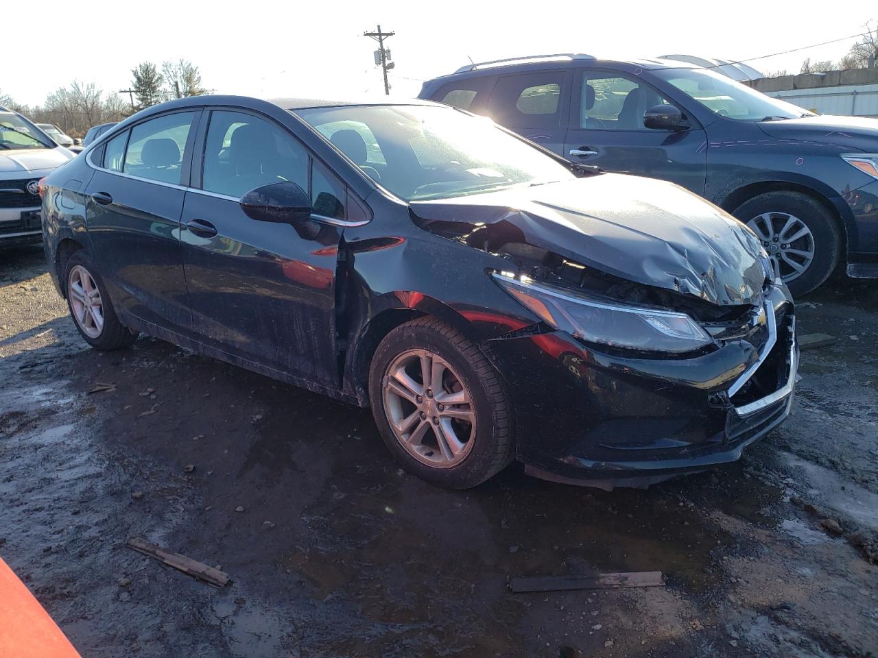2018 Chevrolet Cruze - Image 4