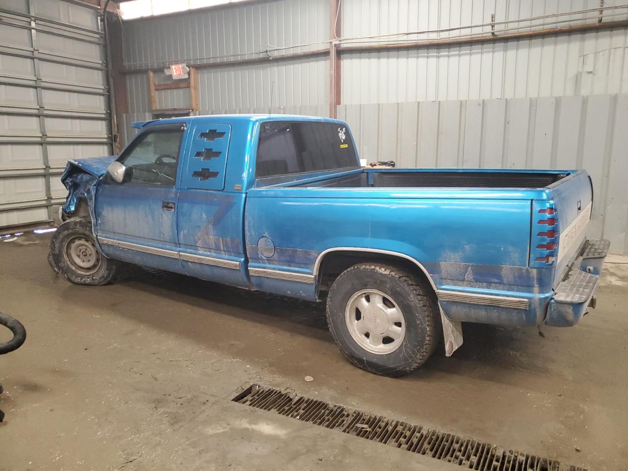 1991 Chevrolet Silverado - Image 2