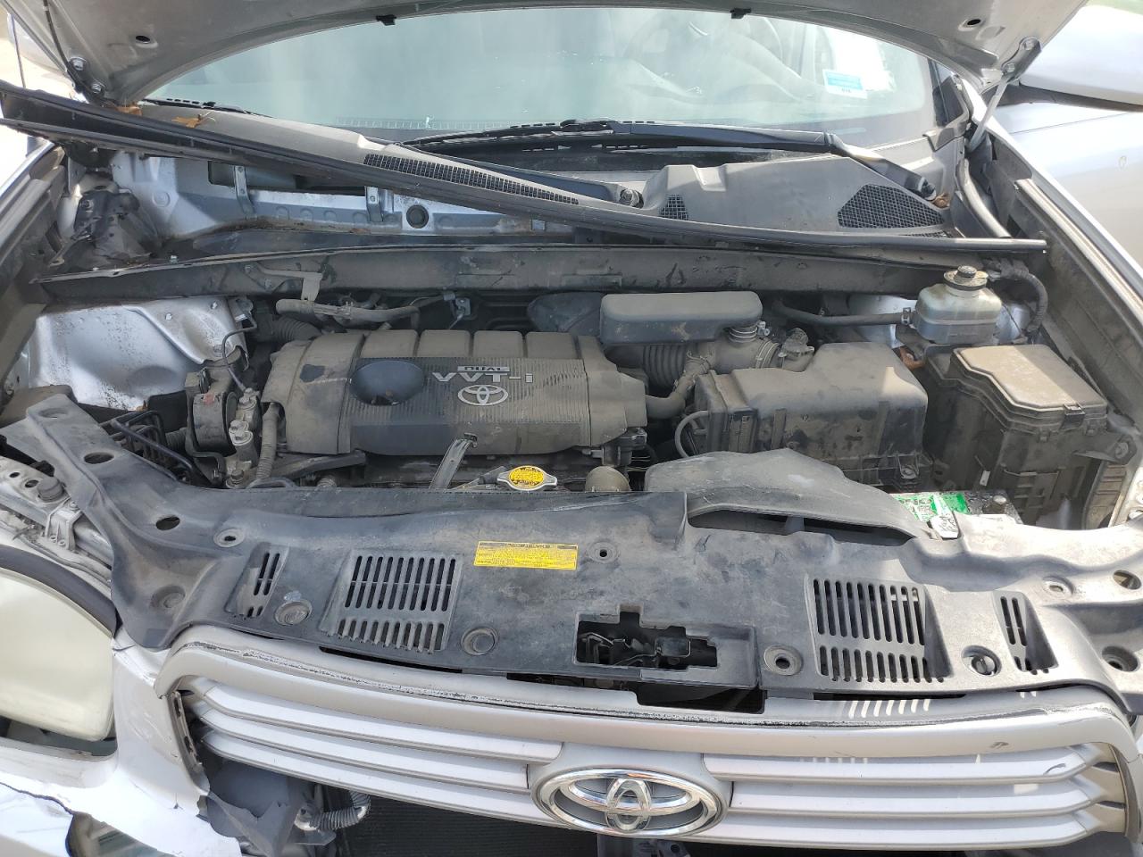 2009 Toyota Highlander - Image 12