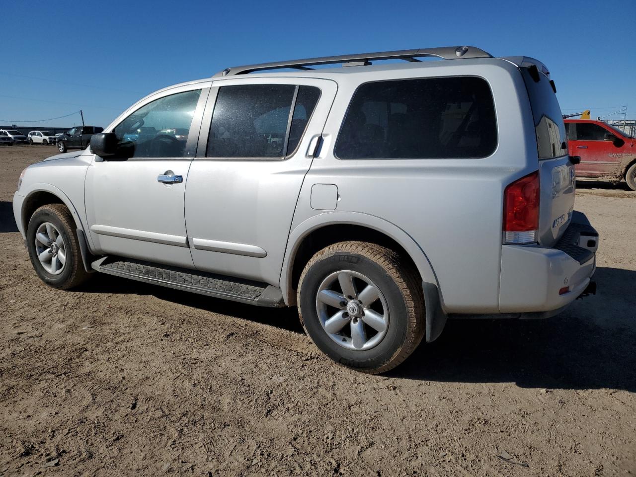 2015 Nissan Armada - Image 2