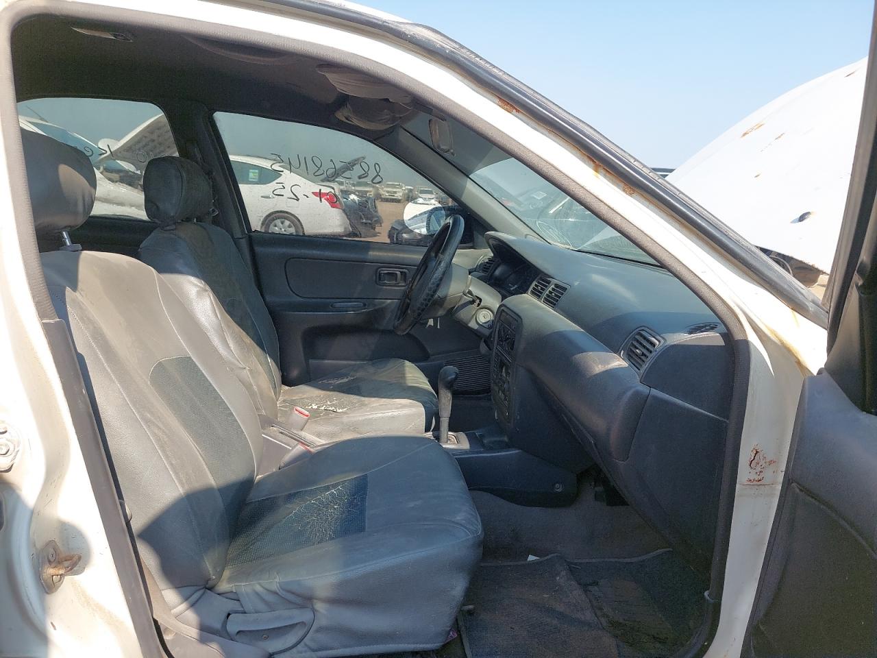 JN1BB41S6YW006875 - 2000 Nissan Sunny - #88568145