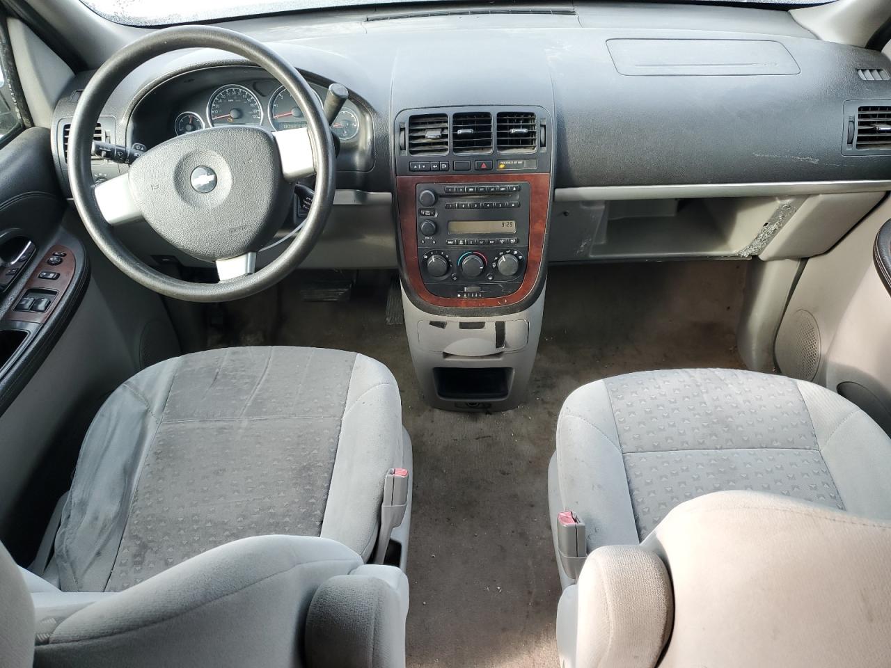 2007 Chevrolet Uplander - Image 8