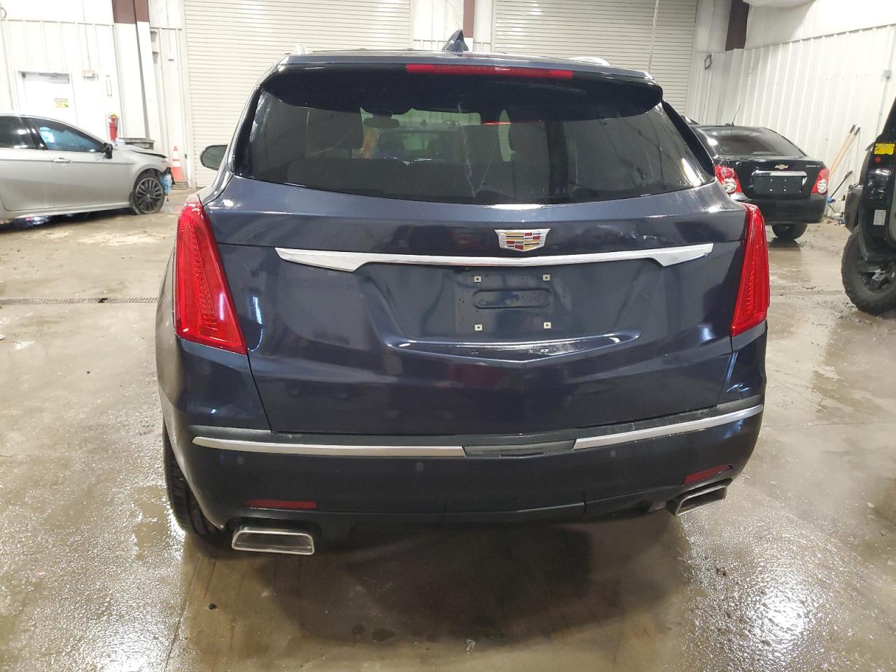 2018 Cadillac XT5 - Image 6