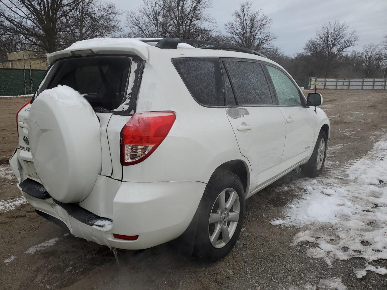 2008 Toyota RAV 4 - Image 3