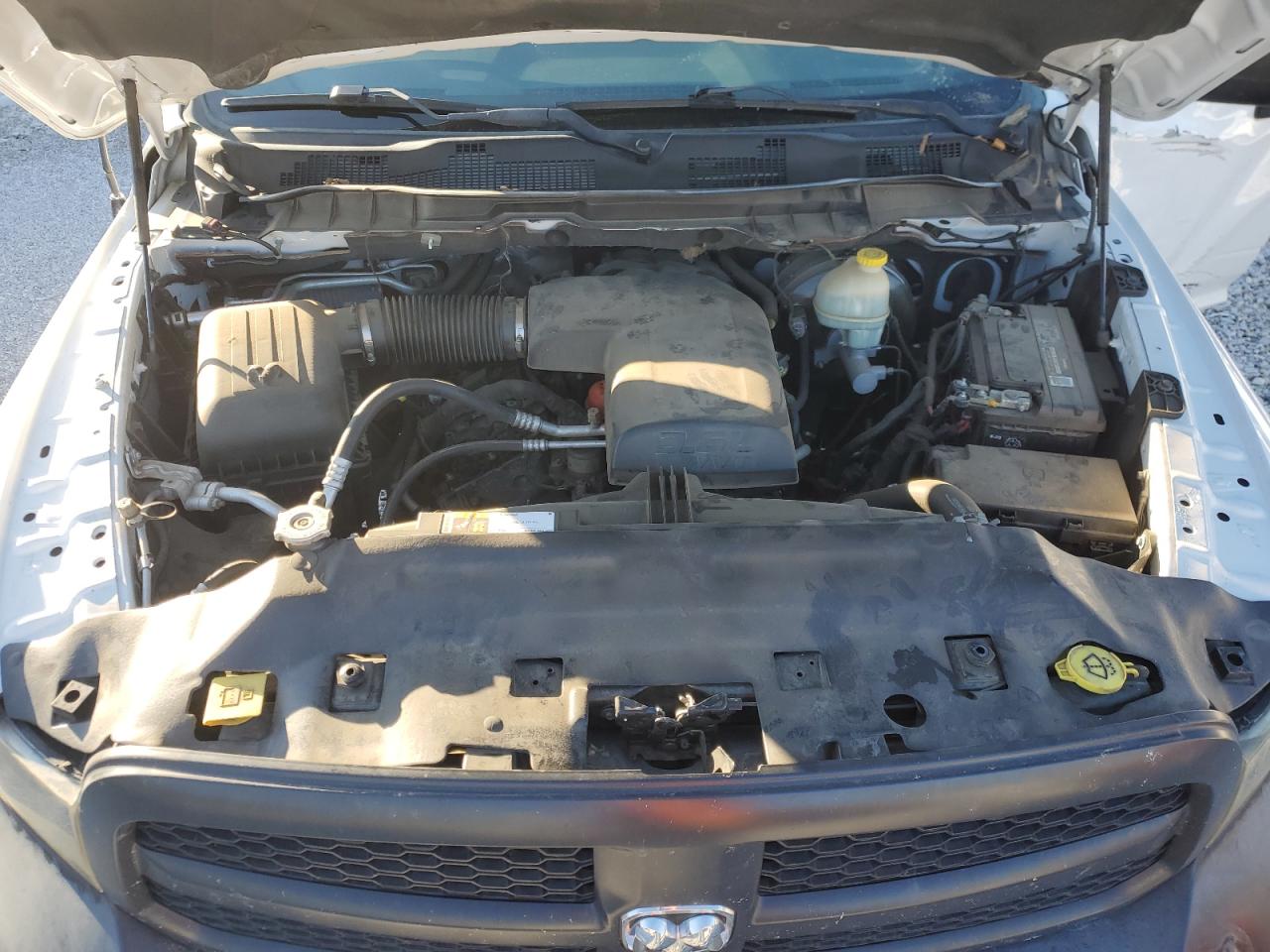 2015 RAM 1500 - Image 11