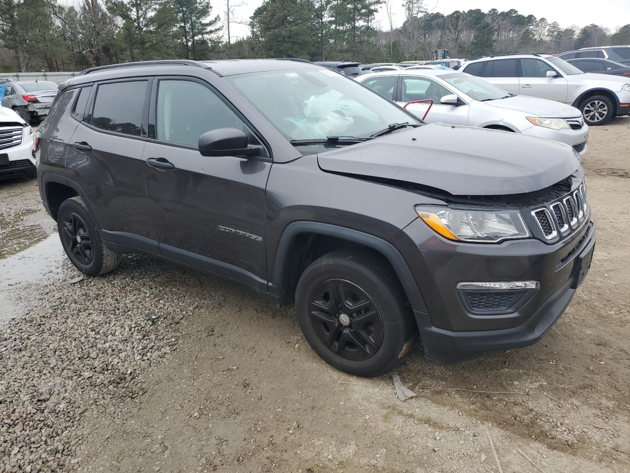 2018 Jeep Compass - Image 4