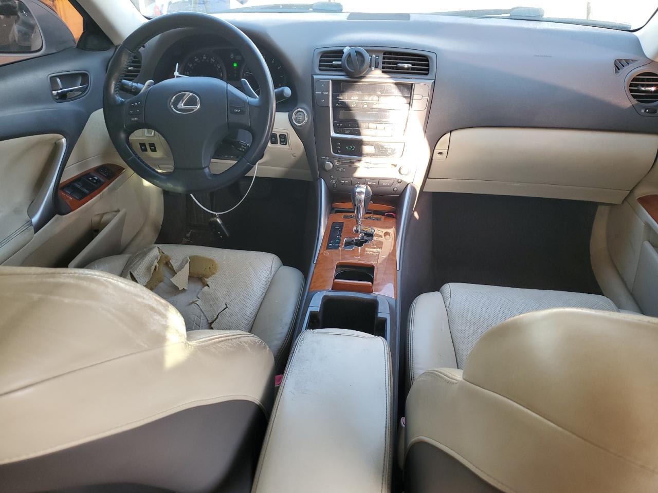 2009 Lexus IS - Image 8