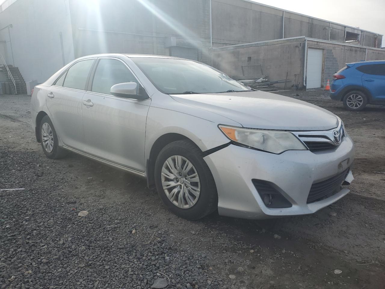 2012 Toyota Camry - Image 4
