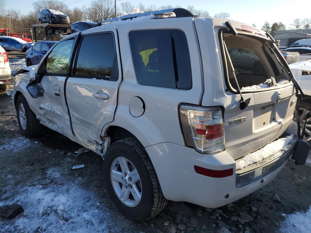 2009 Mercury Mariner - Image 2