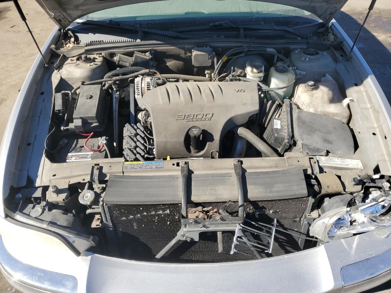 2005 Buick Park Avenue - Image 11