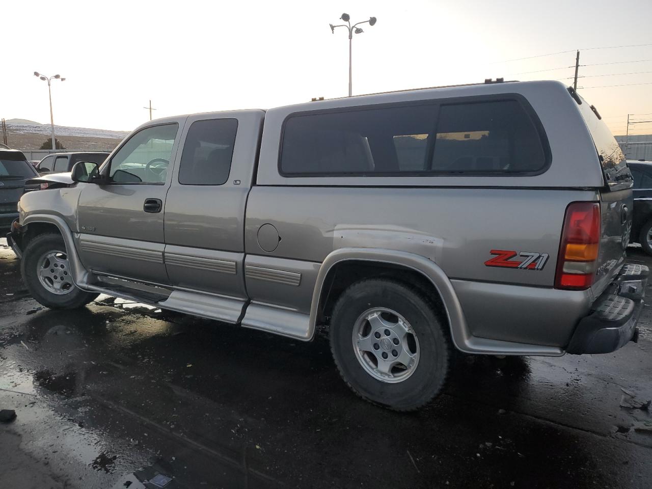 1999 Chevrolet Silverado - Image 2