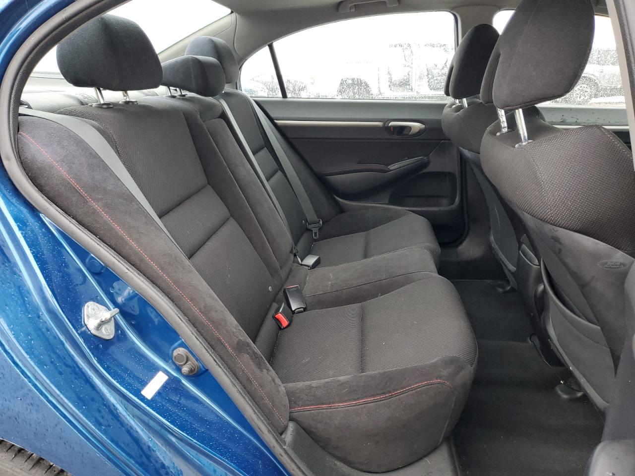 2011 Honda Civic - Image 10