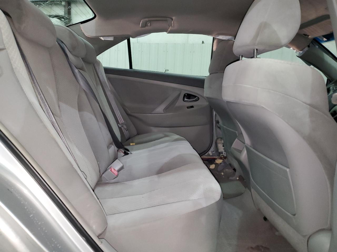 2007 Toyota Camry - Image 10