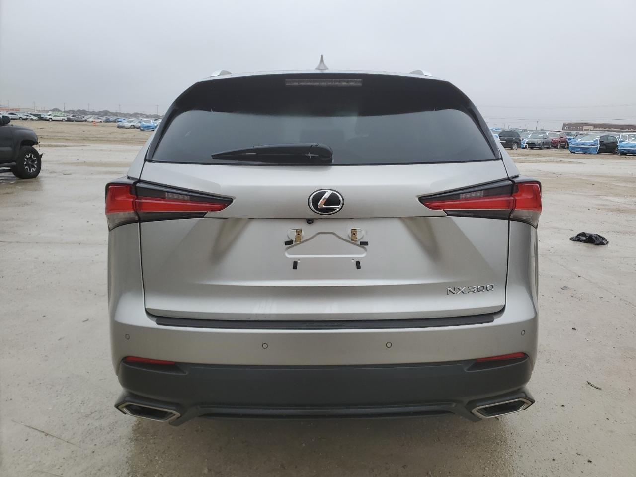 2018 Lexus NX - Image 6
