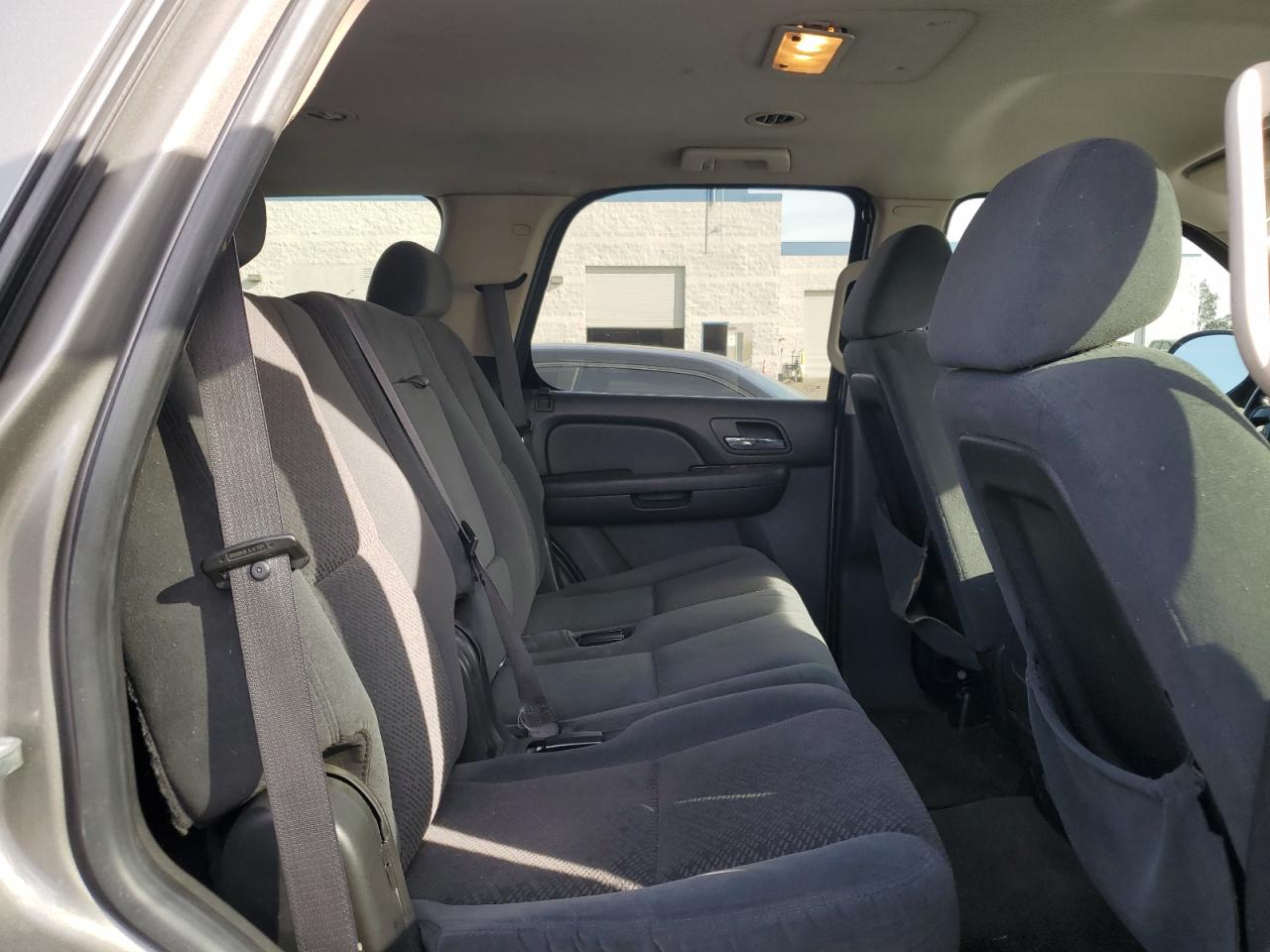 2007 Chevrolet Tahoe - Image 11