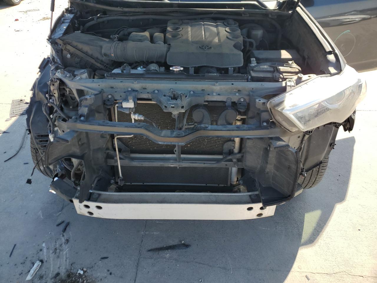 2017 Toyota 4Runner - Image 12