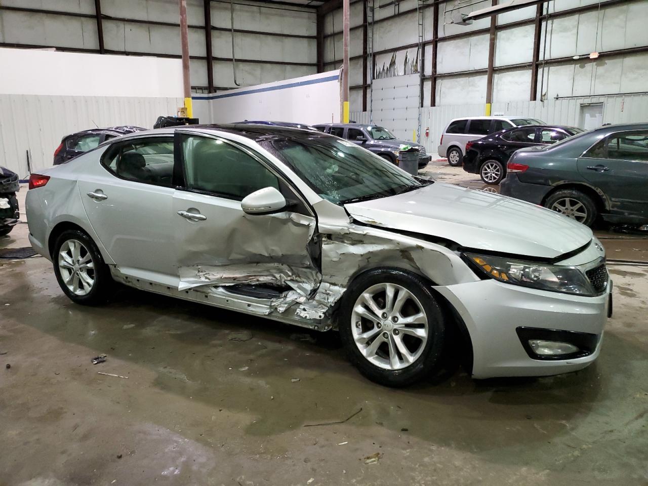 2012 Kia Optima - Image 4