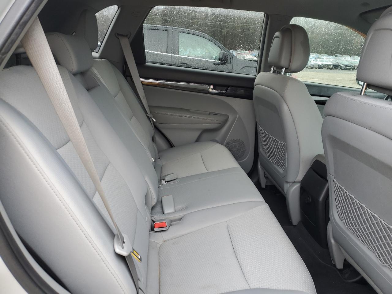 2013 Kia Sorento - Image 11