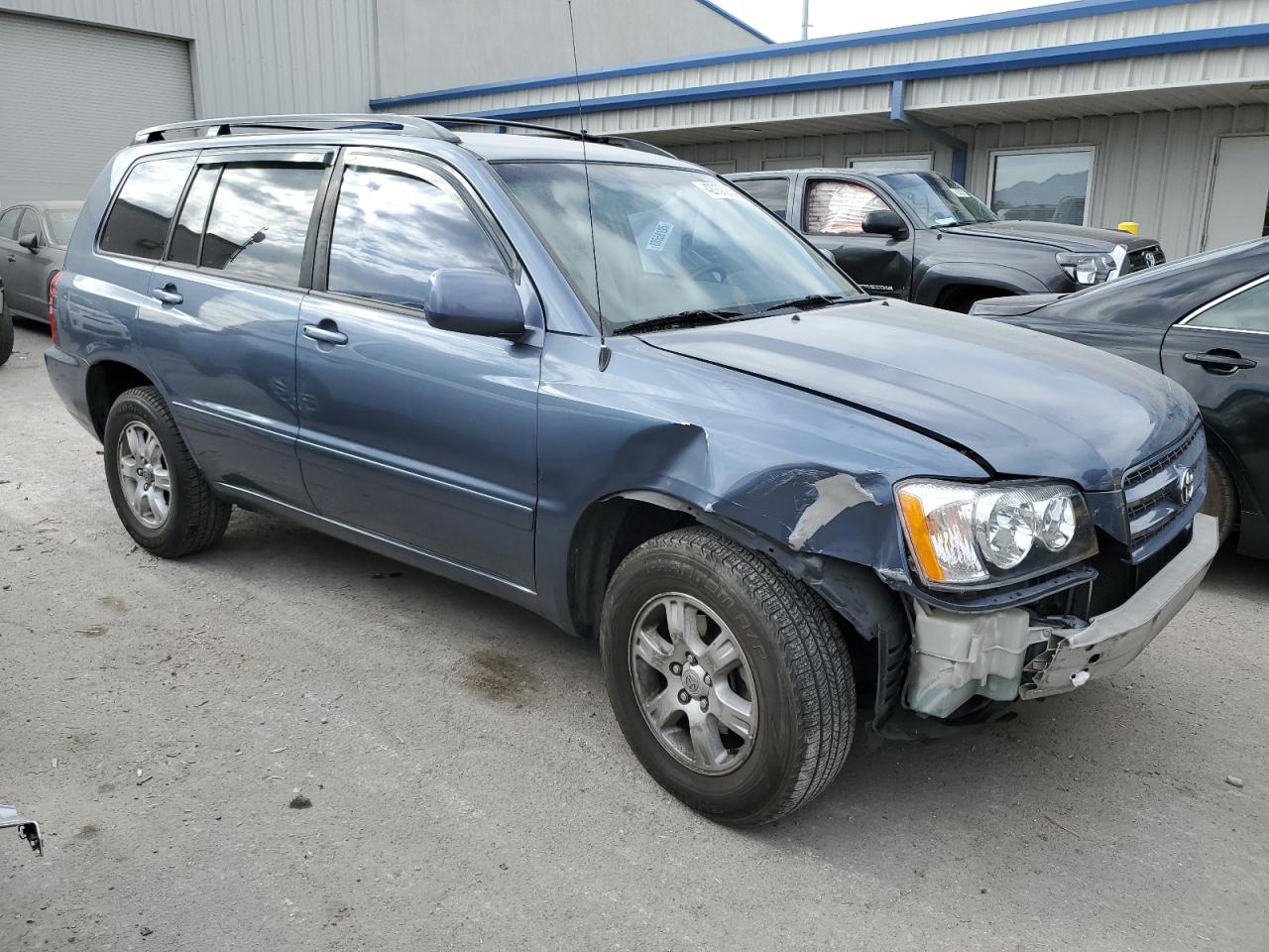 2003 Toyota Highlander - Image 4