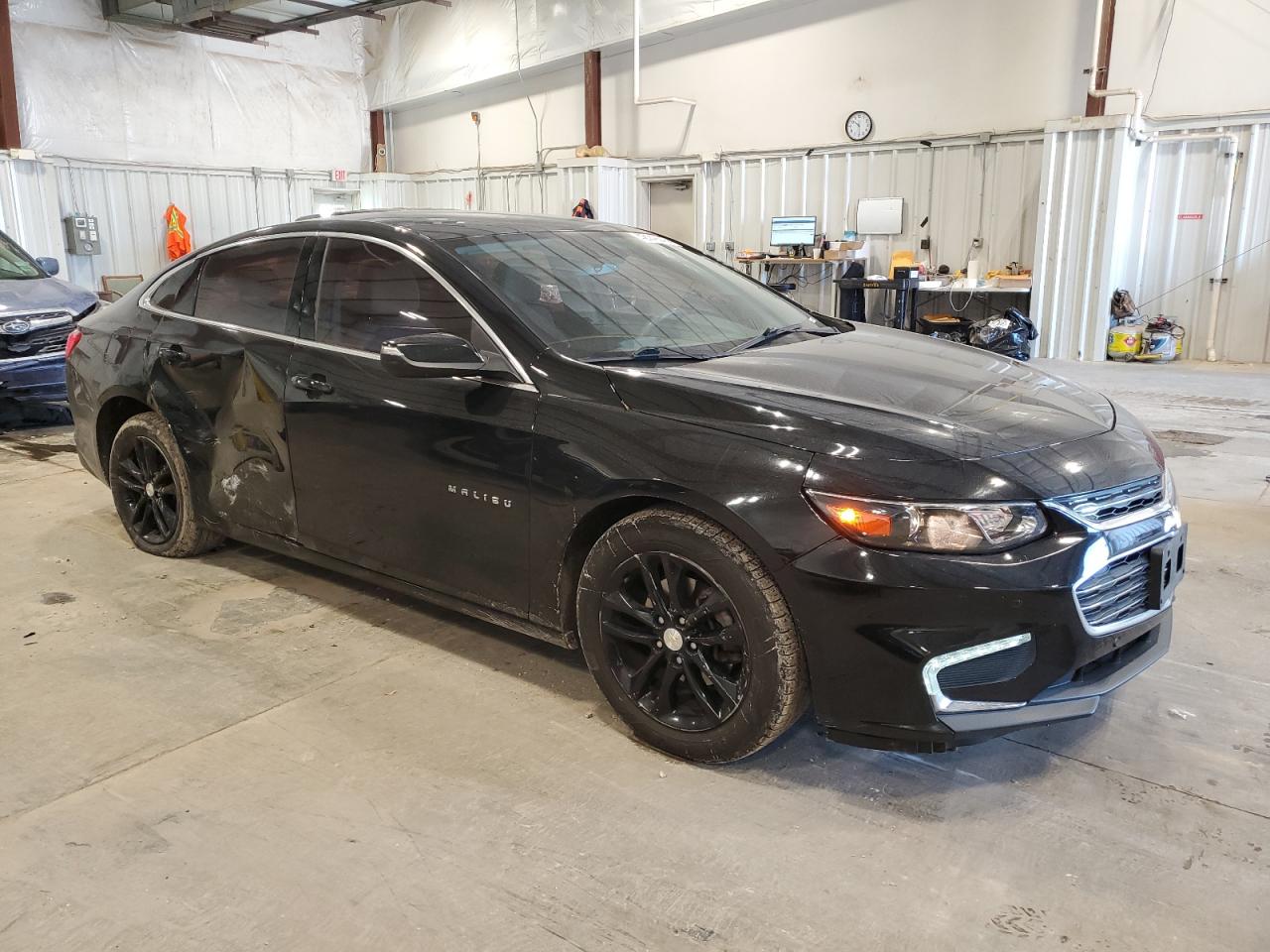 2018 Chevrolet Malibu - Image 4