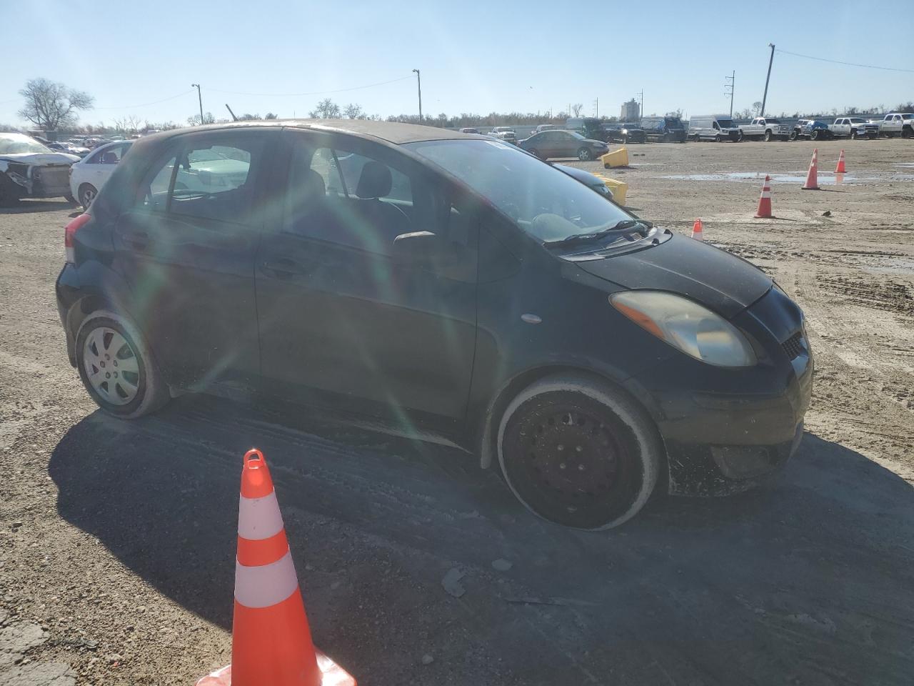 2009 Toyota Yaris - Image 4